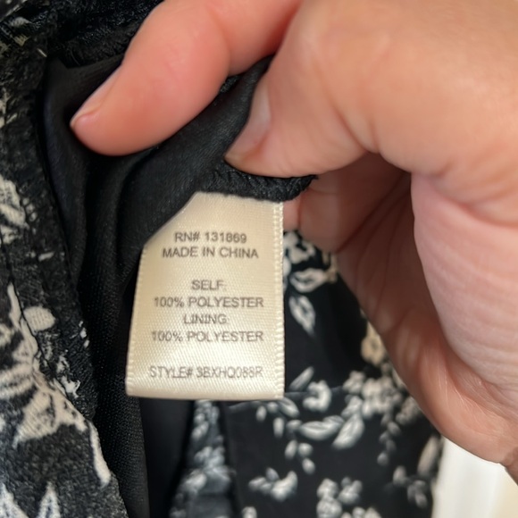 New with tags skort/dress. Sleeves can be used off the shoulder. - Picture 4 of 5